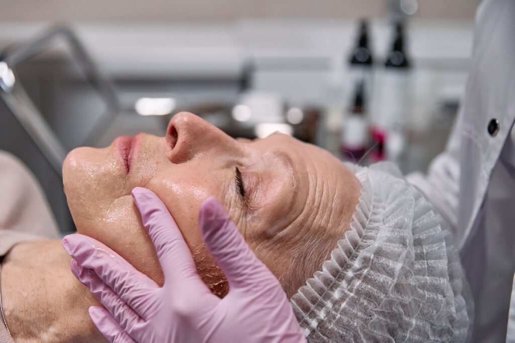 Fadenlifting: Was bringt es wirklich fürs Anti-Aging?